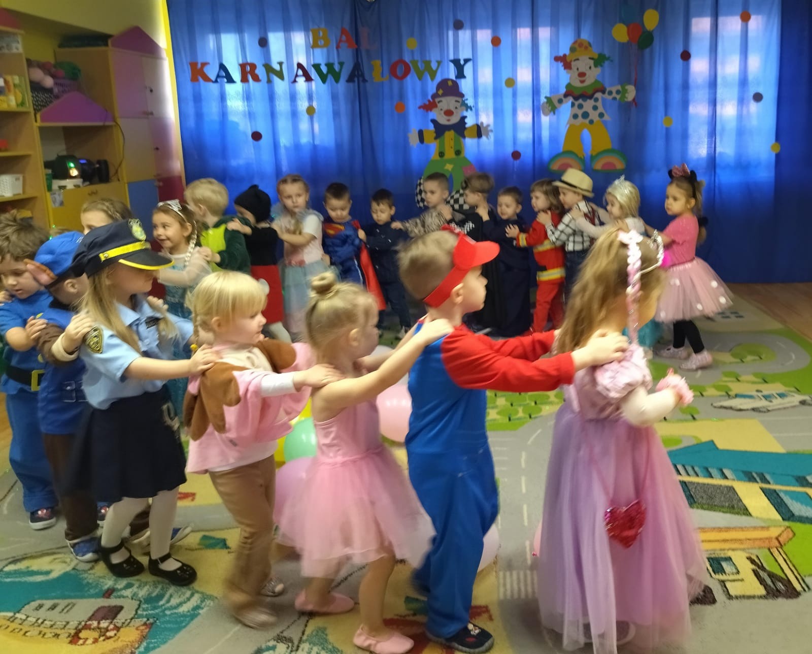 Karnawałowe zabawy